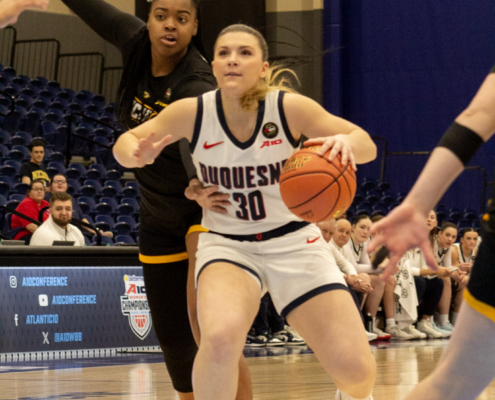 A10 basketball picture