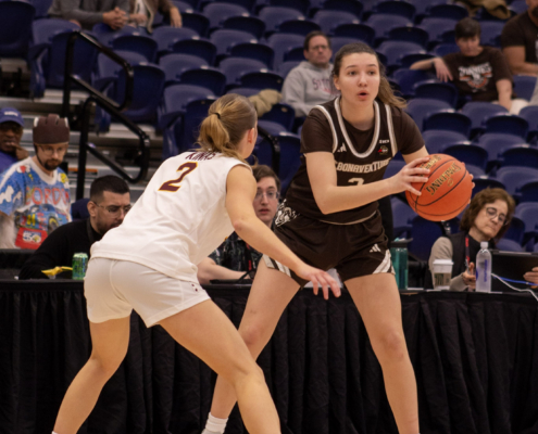 A10 basketball picture