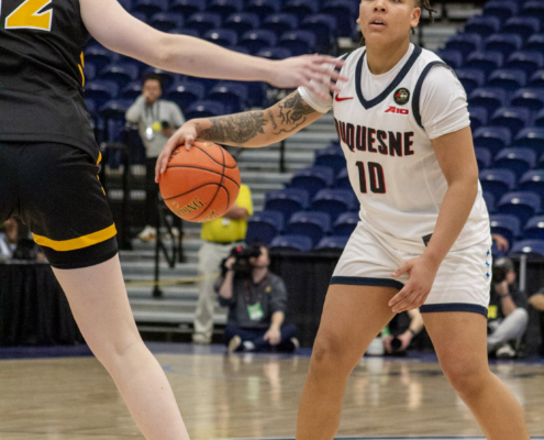 A10 basketball picture