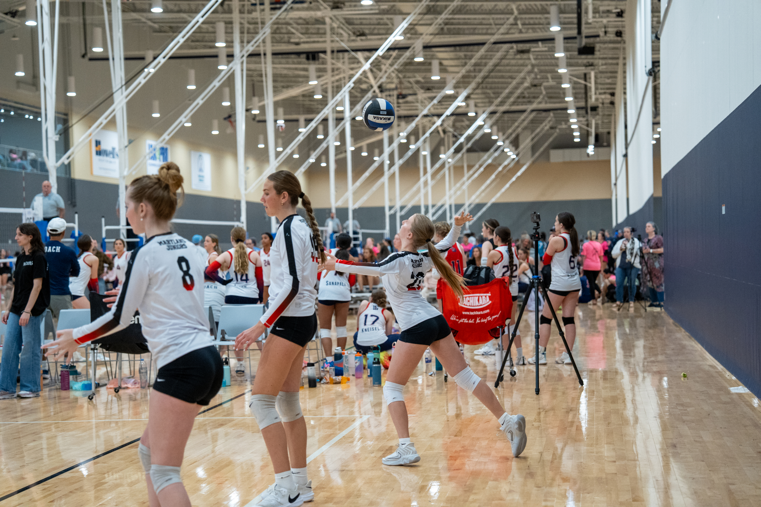 picture of volleyball play at the henrico sports and events center